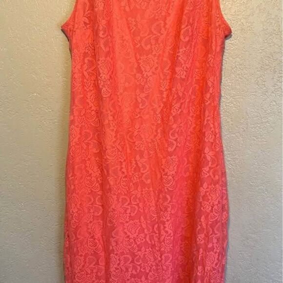 Plus Size Women's Coral Lace
Maxi Dress - Picture 1 of 4
